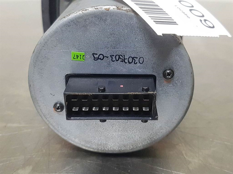 Joystick DT1 - Steuergriff/Bedieningshendel - النظام الكهربائي - آلات البناء: صور 4 Joystick DT1 - Steuergriff/Bedieningshendel - النظام الكهربائي - آلات البناء: صور 4