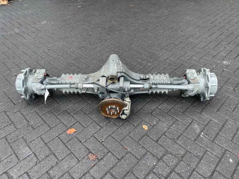 Kramer - Wacker Neuson 1000446486-Carraro 560140-Axle - المحور و قطع الغيار - آلات البناء: صور 1 Kramer - Wacker Neuson 1000446486-Carraro 560140-Axle - المحور و قطع الغيار - آلات البناء: صور 1