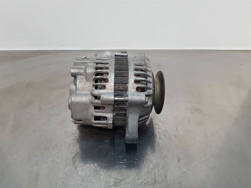 Kubota 12V 60A-A1TA1777-Alternator/Lichtmaschine/Dynamo - المحرك - آلات البناء: صور 3 Kubota 12V 60A-A1TA1777-Alternator/Lichtmaschine/Dynamo - المحرك - آلات البناء: صور 3