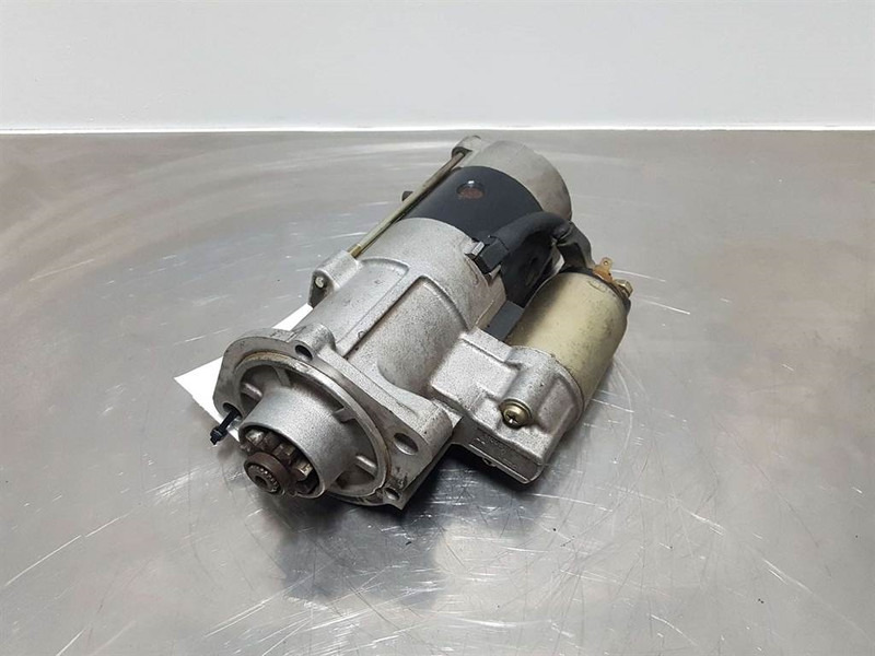 Kubota 12V 9T 2,5KW-Starter/Anlasser/Startmotor - المحرك - آلات البناء: صور 1 Kubota 12V 9T 2,5KW-Starter/Anlasser/Startmotor - المحرك - آلات البناء: صور 1