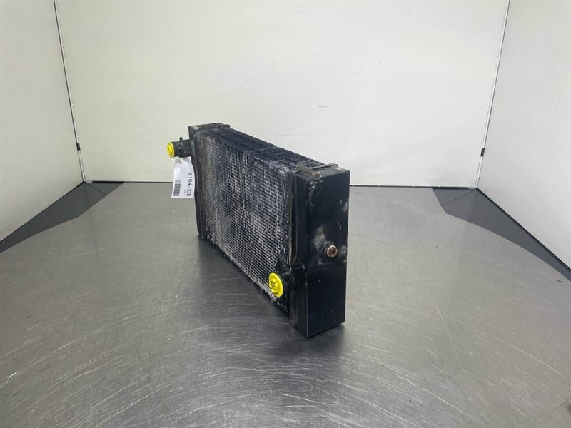 Manitou MT523 - Oil cooler/Ölkühler/Oliekoeler - علم السوائل المتحركة - آلات البناء: صور 2 Manitou MT523 - Oil cooler/Ölkühler/Oliekoeler - علم السوائل المتحركة - آلات البناء: صور 2