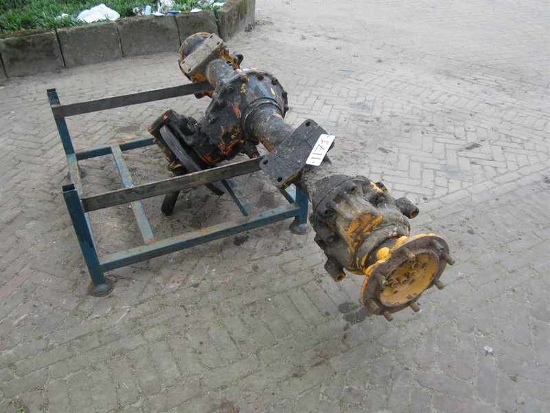 Mercedes-Benz - Axle/Achse/As - المحور و قطع الغيار - آلات البناء: صور 1 Mercedes-Benz - Axle/Achse/As - المحور و قطع الغيار - آلات البناء: صور 1