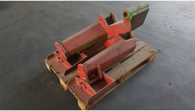 Merlo P 35 - Outrigger/Pratzen/Stempelpoot - الإطار/ الشاسيه: صور 1 Merlo P 35 - Outrigger/Pratzen/Stempelpoot - الإطار/ الشاسيه: صور 1