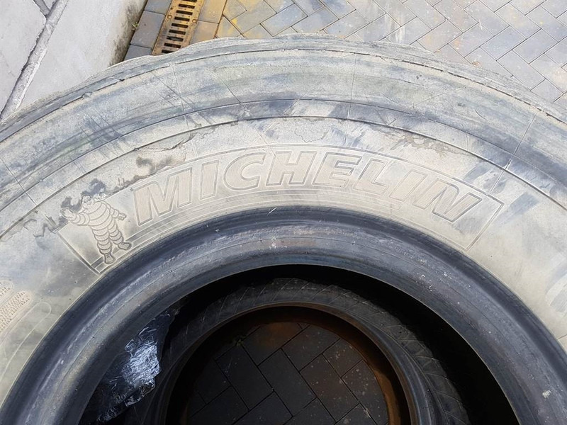 Michelin 600/65R25 - Tyre/Reifen/Band - الإطارات - آلات البناء: صور 3 Michelin 600/65R25 - Tyre/Reifen/Band - الإطارات - آلات البناء: صور 3