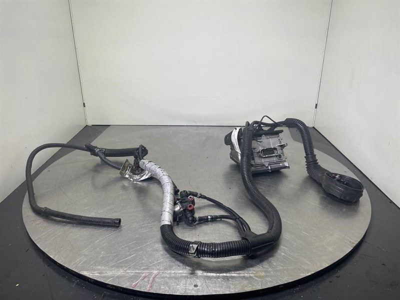 New Holland W110C-504374326-24V-Adblue - المحرك - آلات البناء: صور 1 New Holland W110C-504374326-24V-Adblue - المحرك - آلات البناء: صور 1