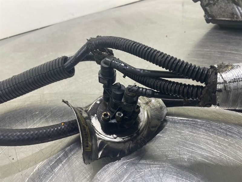 New Holland W110C-504374326-24V-Adblue - المحرك - آلات البناء: صور 3 New Holland W110C-504374326-24V-Adblue - المحرك - آلات البناء: صور 3