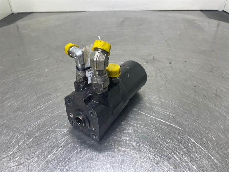 New Holland W110C-Eaton-Steering unit/Lenkeinheit/Orbitrol - علم السوائل المتحركة - آلات البناء: صور 2 New Holland W110C-Eaton-Steering unit/Lenkeinheit/Orbitrol - علم السوائل المتحركة - آلات البناء: صور 2