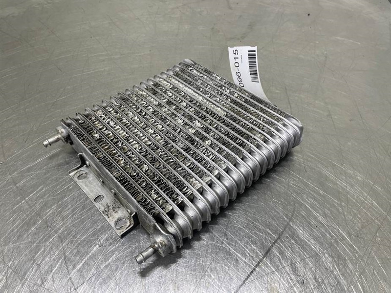 New Holland W110C - Fuel cooler/Kühler/Koeler - المحرك - آلات البناء: صور 4 New Holland W110C - Fuel cooler/Kühler/Koeler - المحرك - آلات البناء: صور 4