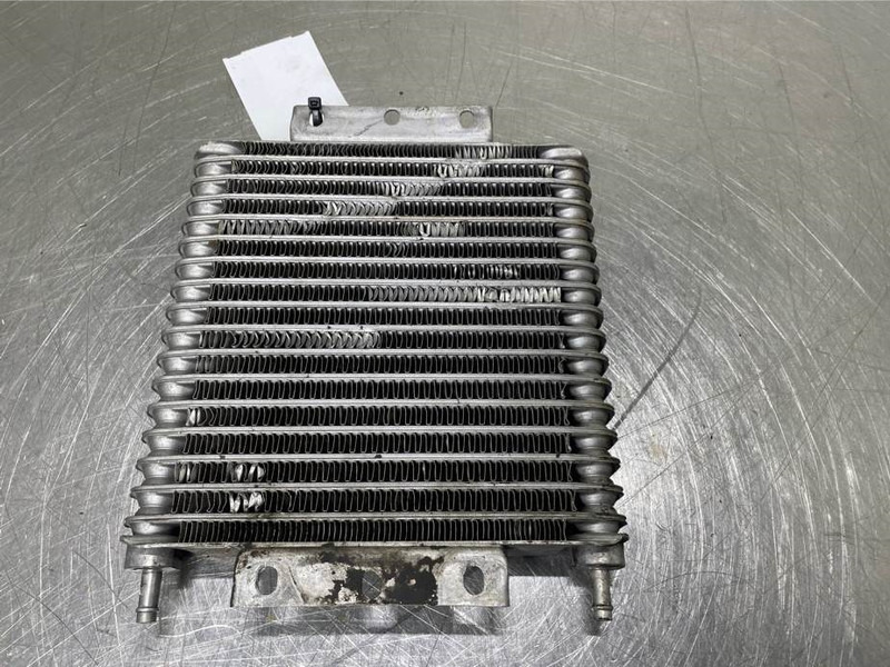 New Holland W110C - Fuel cooler/Kühler/Koeler - المحرك - آلات البناء: صور 1 New Holland W110C - Fuel cooler/Kühler/Koeler - المحرك - آلات البناء: صور 1