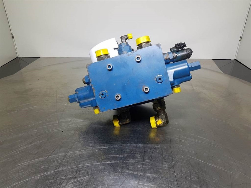 Rexroth M6-1116-00/3M6 - Fiat-Hitachi W170 - Valve - علم السوائل المتحركة: صور 3 Rexroth M6-1116-00/3M6 - Fiat-Hitachi W170 - Valve - علم السوائل المتحركة: صور 3
