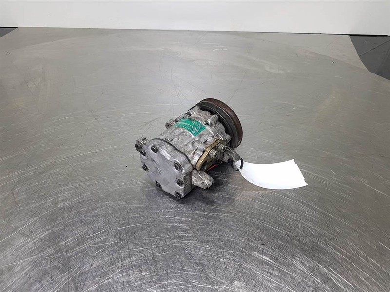 SANDEN SD7B10-7170-Compressor/Kompressor/Aircopomp - كمبروسر مكيف - آلات البناء: صور 2 SANDEN SD7B10-7170-Compressor/Kompressor/Aircopomp - كمبروسر مكيف - آلات البناء: صور 2