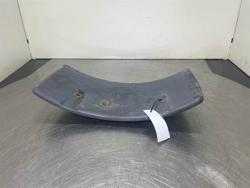 Schaeff SKL834-5267010016-Mud guard/Kotfluegel/Spatbord - الإطار/ الشاسيه - آلات البناء: صور 4 Schaeff SKL834-5267010016-Mud guard/Kotfluegel/Spatbord - الإطار/ الشاسيه - آلات البناء: صور 4