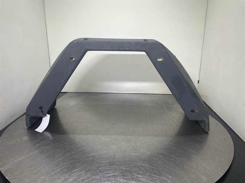 Schaeff SKL834-5267010032-Mud guard/Kotfluegel/Spatbord - الإطار/ الشاسيه - آلات البناء: صور 2 Schaeff SKL834-5267010032-Mud guard/Kotfluegel/Spatbord - الإطار/ الشاسيه - آلات البناء: صور 2