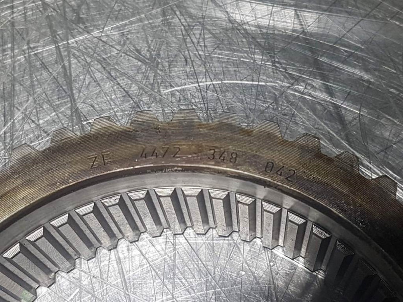 Sennebogen 818M-ZF 4472348042-Gear/Zahnrad/Tandwiel - المحور و قطع الغيار - آلات البناء: صور 2 Sennebogen 818M-ZF 4472348042-Gear/Zahnrad/Tandwiel - المحور و قطع الغيار - آلات البناء: صور 2