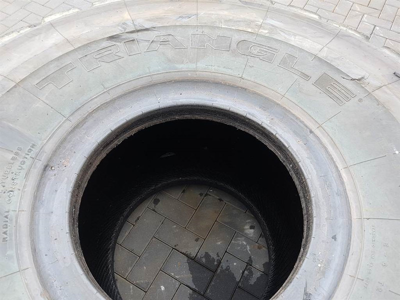TRIANGLE 29.5R25 - Tyre/Reifen/Band - الإطارات - آلات البناء: صور 3 TRIANGLE 29.5R25 - Tyre/Reifen/Band - الإطارات - آلات البناء: صور 3