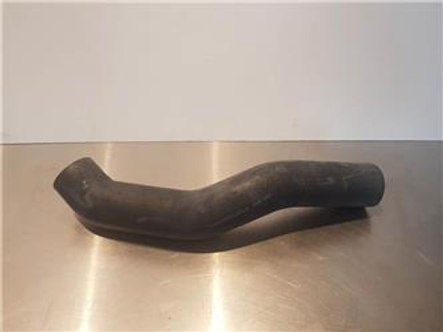 Terex TL120-5803655654-TL120-Hose/Schlauch/Slang - المحرك و قطع الغيار - آلات البناء: صور 1 Terex TL120-5803655654-TL120-Hose/Schlauch/Slang - المحرك و قطع الغيار - آلات البناء: صور 1