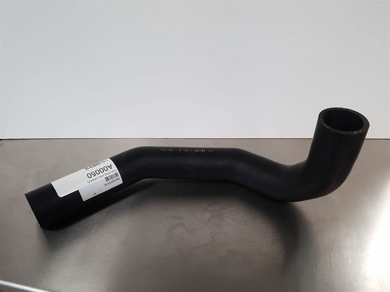 Terex TL120 - Hose / Schlauch / Slang - المحرك و قطع الغيار - آلات البناء: صور 5 Terex TL120 - Hose / Schlauch / Slang - المحرك و قطع الغيار - آلات البناء: صور 5