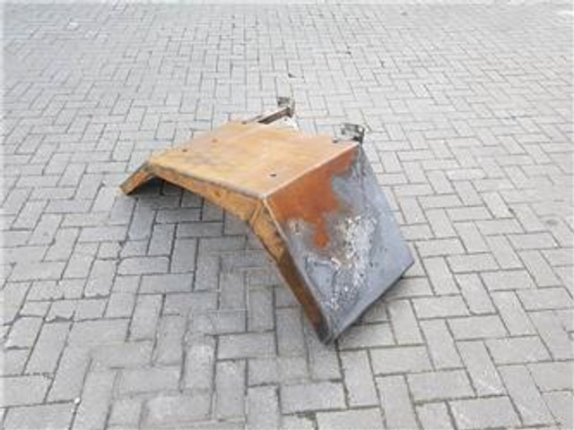 Terex TL210-0457002031-Mud guard/Kotfluegel/Spatbord - الإطار/ الشاسيه - آلات البناء: صور 1 Terex TL210-0457002031-Mud guard/Kotfluegel/Spatbord - الإطار/ الشاسيه - آلات البناء: صور 1