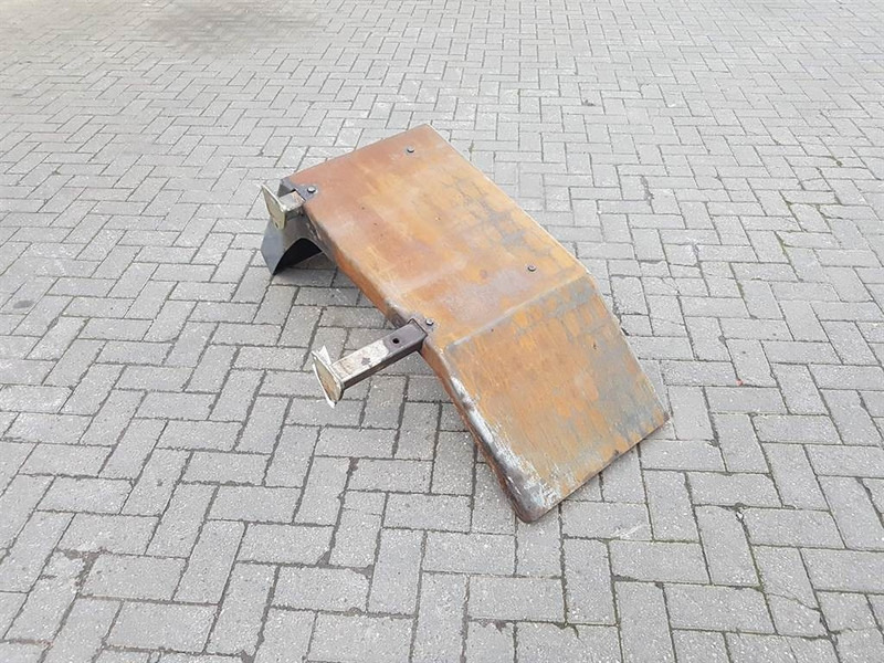 Terex TL210-0457002031-Mud guard/Kotfluegel/Spatbord - الإطار/ الشاسيه - آلات البناء: صور 4 Terex TL210-0457002031-Mud guard/Kotfluegel/Spatbord - الإطار/ الشاسيه - آلات البناء: صور 4
