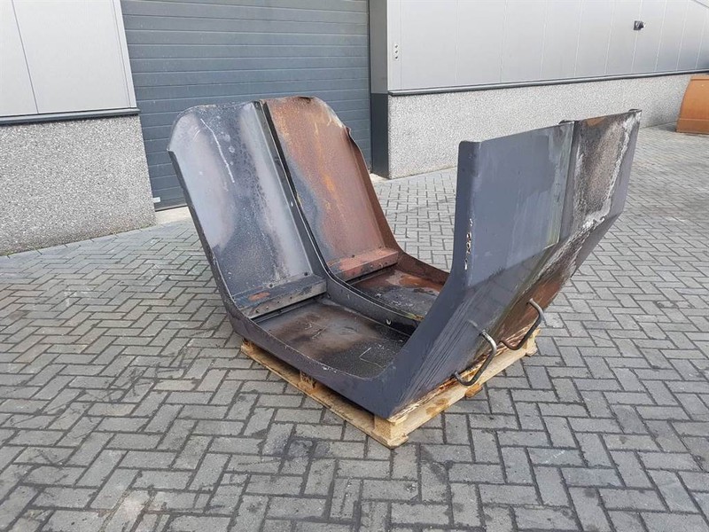 Terex TL260-0457006030-Mud guard/Kotfluegel/Spatbord - درابزين - آلات البناء: صور 3 Terex TL260-0457006030-Mud guard/Kotfluegel/Spatbord - درابزين - آلات البناء: صور 3