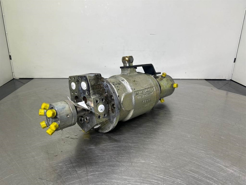 Terex TW150-4586914-Swing joint/Drehdurchführung - علم السوائل المتحركة - آلات البناء: صور 4 Terex TW150-4586914-Swing joint/Drehdurchführung - علم السوائل المتحركة - آلات البناء: صور 4