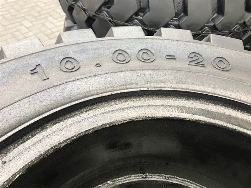 الإطارات والجنوط - آلات البناء جديد Trelleborg 10.00-20 Dual excavator solid-Tyre/Reifen/Banden: صور 6