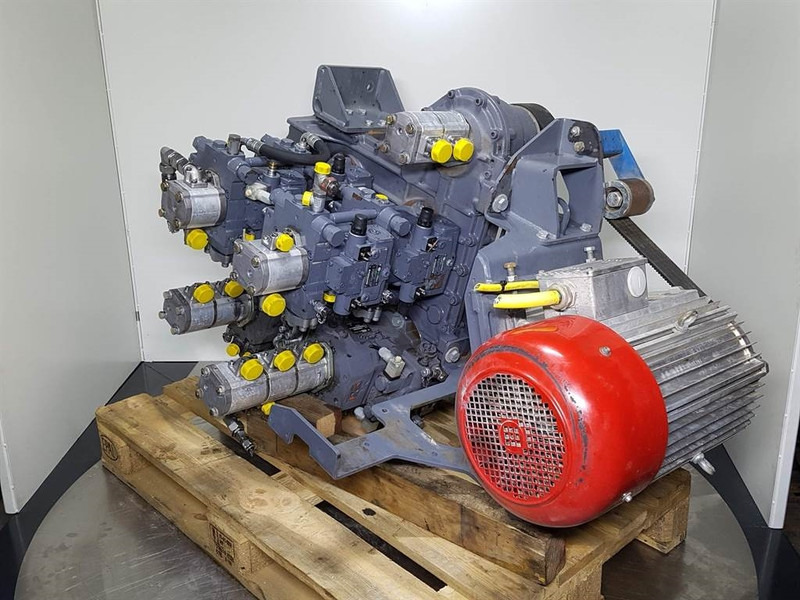 Vögele SUPER 1600/1603/1800/1803- 2031320 -Transmission - علبة التروس و قطع الغيار - آلات البناء: صور 2 Vögele SUPER 1600/1603/1800/1803- 2031320 -Transmission - علبة التروس و قطع الغيار - آلات البناء: صور 2