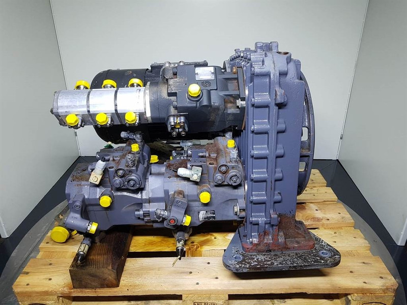 Vögele VISION 5100-2/5103-2-2071925-Transmission/Getriebe - علبة التروس و قطع الغيار - آلات البناء: صور 4 Vögele VISION 5100-2/5103-2-2071925-Transmission/Getriebe - علبة التروس و قطع الغيار - آلات البناء: صور 4