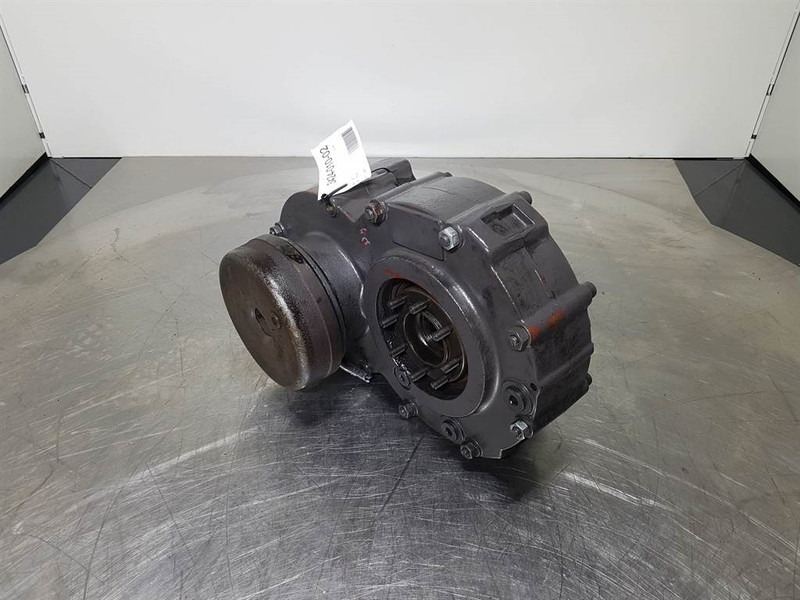 Volvo L30-ZF AV-230-Transmission/Getriebe/Transmissiebak - علبة التروس و قطع الغيار - آلات البناء: صور 2 Volvo L30-ZF AV-230-Transmission/Getriebe/Transmissiebak - علبة التروس و قطع الغيار - آلات البناء: صور 2