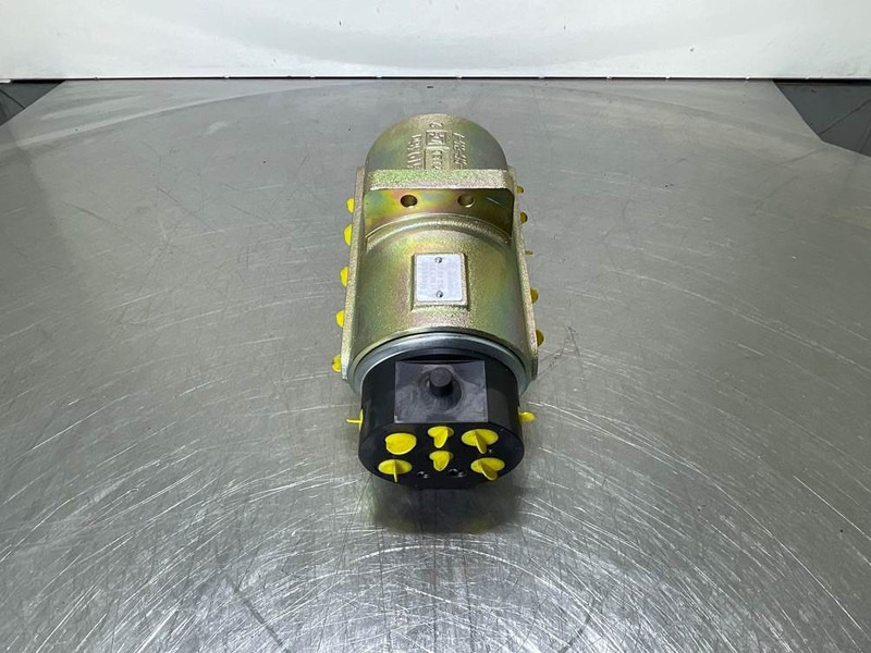 WACKER NEUSON 1000235119-Swing joint/Drehdurchführung - علم السوائل المتحركة - آلات البناء: صور 2 WACKER NEUSON 1000235119-Swing joint/Drehdurchführung - علم السوائل المتحركة - آلات البناء: صور 2