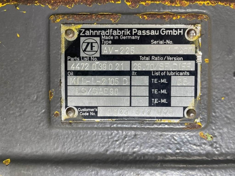 Zettelmeyer ZL502-ZF AV-225-4472339017-Axle housing - المحور و قطع الغيار - آلات البناء: صور 5 Zettelmeyer ZL502-ZF AV-225-4472339017-Axle housing - المحور و قطع الغيار - آلات البناء: صور 5