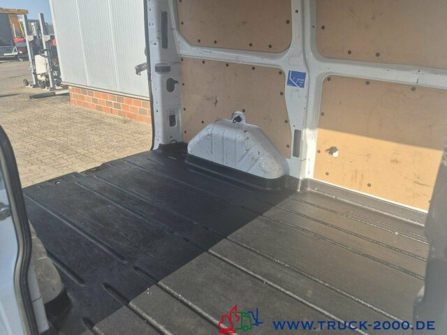 Ford Transit 2.2 TDCI Custom 3 Sitze Schiebetür - فان المدمجة: صور 2 Ford Transit 2.2 TDCI Custom 3 Sitze Schiebetür - فان المدمجة: صور 2