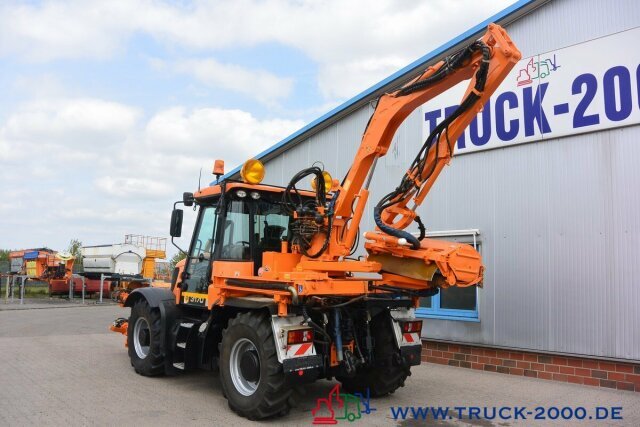 جرارات البلدية, جزازة رافعة JCB Fastrac 4x4 inklusive Mulag Front u. Heck Mäher: صور 10