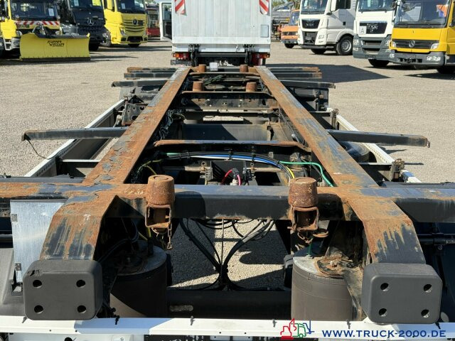 Krone AZ18 Box Carrier - Luft - BPW Achsen - شاحنات الحاويات/ جسم علوي قابل للتغيير مقطورة: صور 3 Krone AZ18 Box Carrier - Luft - BPW Achsen - شاحنات الحاويات/ جسم علوي قابل للتغيير مقطورة: صور 3