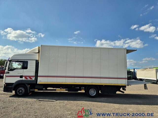 بصندوق مغلق شاحنة MAN TGL 8.210 Möbel Komplettzug Klima 4,5t. Nutzlast: صور 8