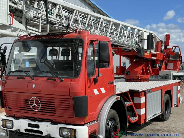 Mercedes-Benz 1422NG Ziegler Feuerwehr Drehleiter 30m Rettung - مصاعد الازدهار محمولة على شاحنة: صور 4 Mercedes-Benz 1422NG Ziegler Feuerwehr Drehleiter 30m Rettung - مصاعد الازدهار محمولة على شاحنة: صور 4