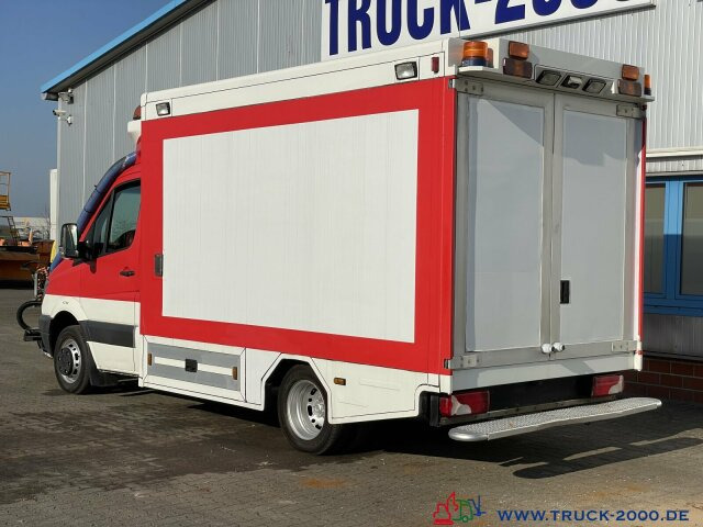 Mercedes-Benz 515 CDI Ölspurreiniger Technik Bj. 2013 - سياره كنس شوارع: صور 2 Mercedes-Benz 515 CDI Ölspurreiniger Technik Bj. 2013 - سياره كنس شوارع: صور 2