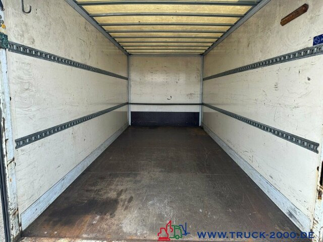 Mercedes-Benz 816 Vario Koffer Ladebordwand BÄR 1.000Kg 3Sitze - الشاحنات الصغيرة صندوق مغلق: صور 4 Mercedes-Benz 816 Vario Koffer Ladebordwand BÄR 1.000Kg 3Sitze - الشاحنات الصغيرة صندوق مغلق: صور 4