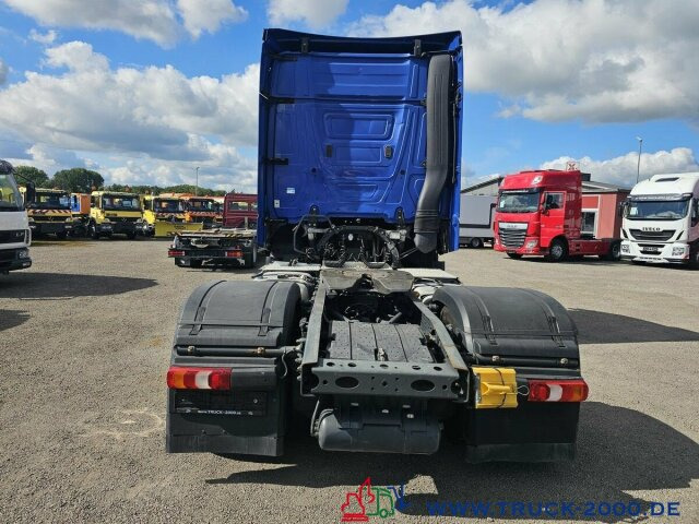 Mercedes-Benz Actros 1843 4x2 Mega Space 2 Betten Kühlschrank - شاحنة جرار: صور 3 Mercedes-Benz Actros 1843 4x2 Mega Space 2 Betten Kühlschrank - شاحنة جرار: صور 3