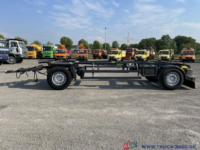 Schmitz Cargobull AWF 18 BDF SAF Achsen Scheibenbremsen - شاحنات الحاويات/ جسم علوي قابل للتغيير مقطورة: صور 1 Schmitz Cargobull AWF 18 BDF SAF Achsen Scheibenbremsen - شاحنات الحاويات/ جسم علوي قابل للتغيير مقطورة: صور 1