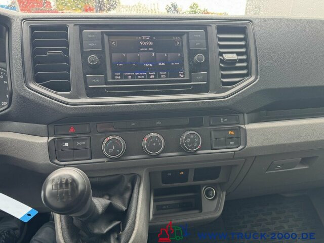 Volkswagen Crafter 35 2.0 TDI Hoch & Lang 3 Sitze Klima DAB - فان: صور 5 Volkswagen Crafter 35 2.0 TDI Hoch & Lang 3 Sitze Klima DAB - فان: صور 5