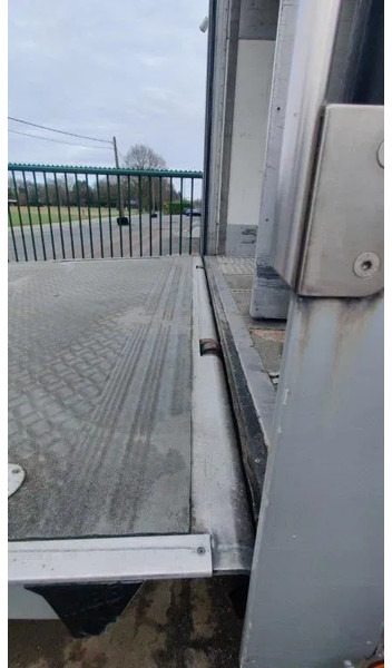 Dhollandia Laadklep / Achtersluitklep 2000 kg MBB / Palfinger / B.A.R. Cargolift - باب خلفي للشحن: صور 3 Dhollandia Laadklep / Achtersluitklep 2000 kg MBB / Palfinger / B.A.R. Cargolift - باب خلفي للشحن: صور 3