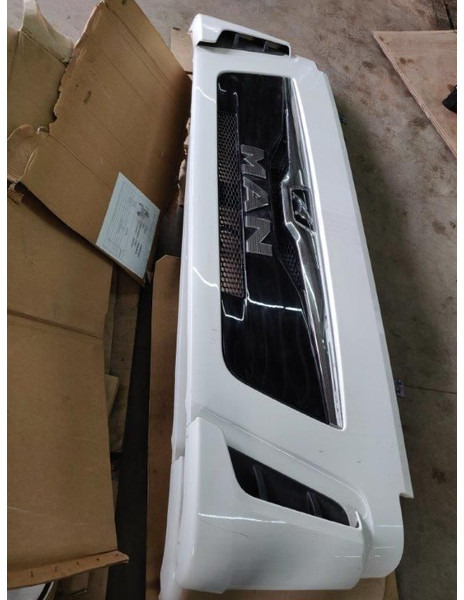 MAN Frontklep grille TGL Euro6 - هود: صور 2 MAN Frontklep grille TGL Euro6 - هود: صور 2
