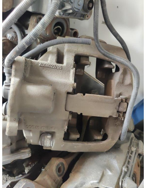 MAN Remklauwen / Brake calipers F2000 / TGA - السرج - شاحنة: صور 3 MAN Remklauwen / Brake calipers F2000 / TGA - السرج - شاحنة: صور 3