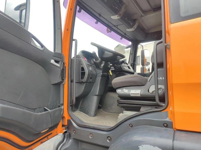 MAN TGA 26.320 6x2 garbage truck ZOELLER - شاحنة القمامة: صور 5 MAN TGA 26.320 6x2 garbage truck ZOELLER - شاحنة القمامة: صور 5