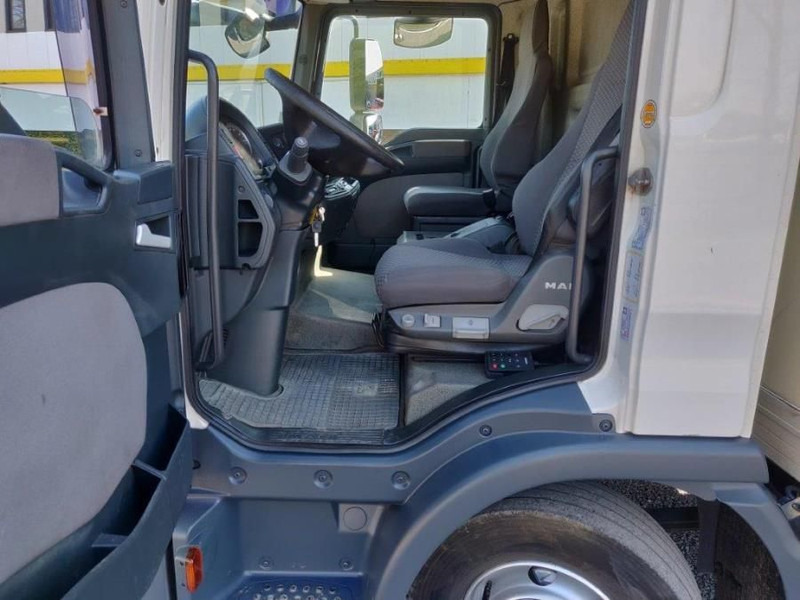 MAN TGL 12.210 Automaat euro4 - بصندوق مغلق شاحنة: صور 5 MAN TGL 12.210 Automaat euro4 - بصندوق مغلق شاحنة: صور 5