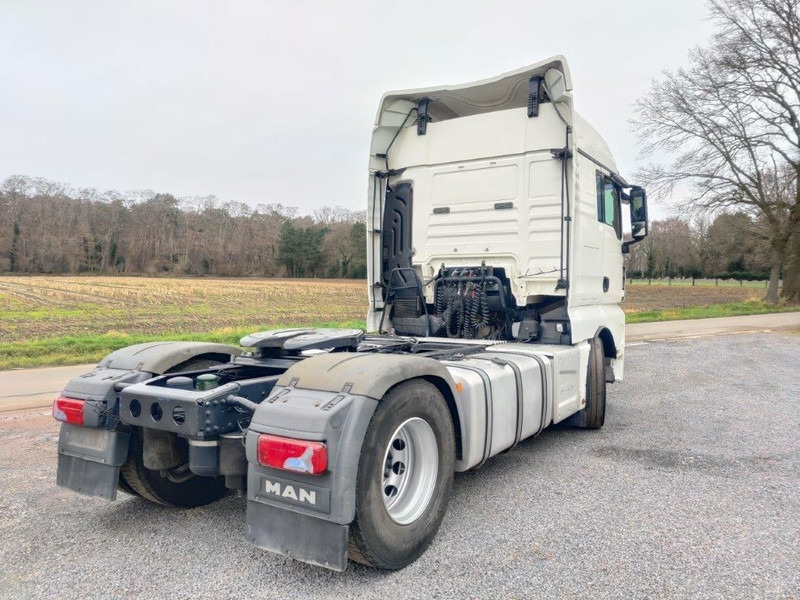 MAN TGX 18.480 Euro 6 - شاحنة جرار: صور 5 MAN TGX 18.480 Euro 6 - شاحنة جرار: صور 5