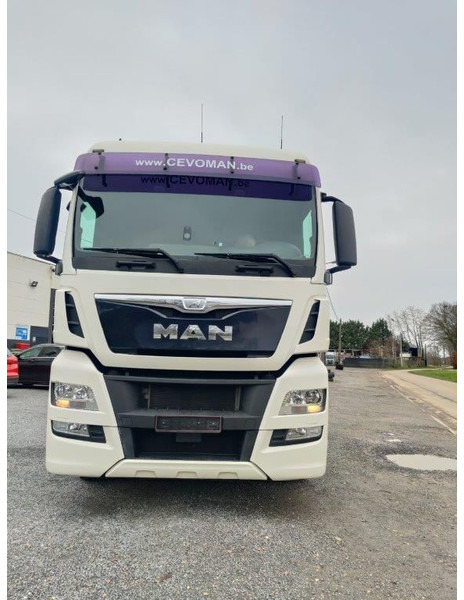 MAN TGX 18.480 Euro 6 - شاحنة جرار: صور 3 MAN TGX 18.480 Euro 6 - شاحنة جرار: صور 3