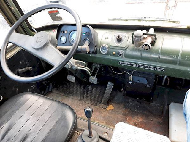 Bedford MJP2 4X4 - الشاسيه شاحنة: صور 5 Bedford MJP2 4X4 - الشاسيه شاحنة: صور 5