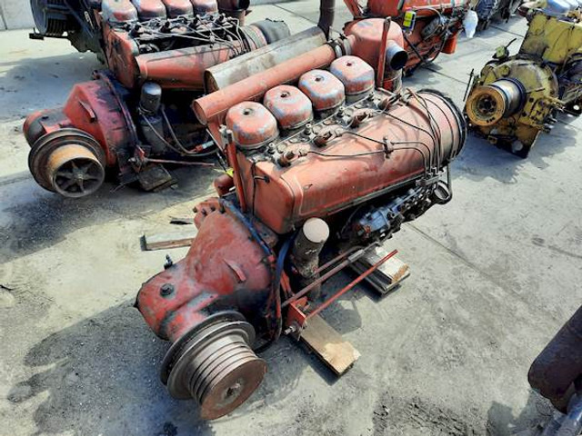 Deutz F4L812 - المحرك - آلات البناء: صور 3 Deutz F4L812 - المحرك - آلات البناء: صور 3